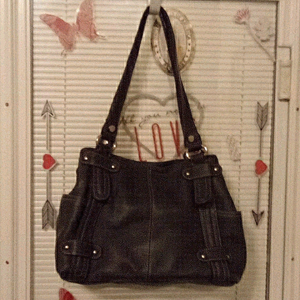Tiganello Olive Green Leather Purse